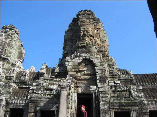 남문에서 바라본 Bayon 사원 